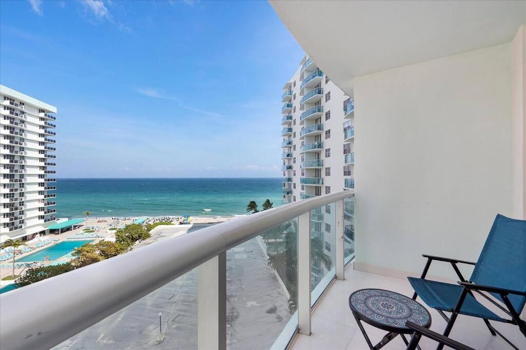 Beachfront 2 Bedroom At Tides Hollywood 8Th Floor Kültér fotó