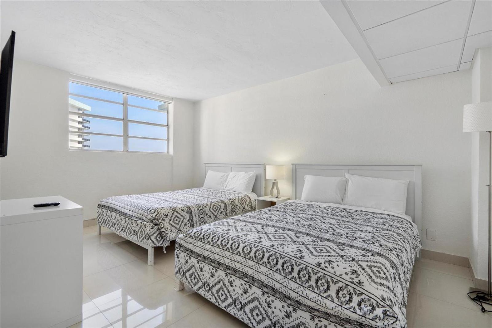 Beachfront 2 Bedroom At Tides Hollywood 8Th Floor Kültér fotó